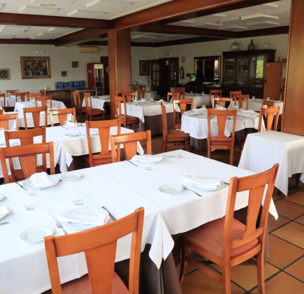 HOTEL RESTAURANTE OS CARACOLES
